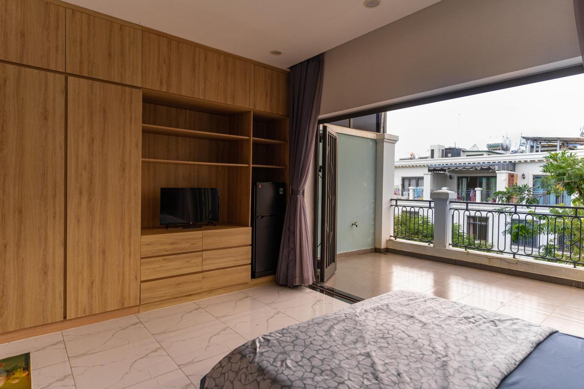 Tphomes Lakeview 122 Homestay Ho Chi Minh City