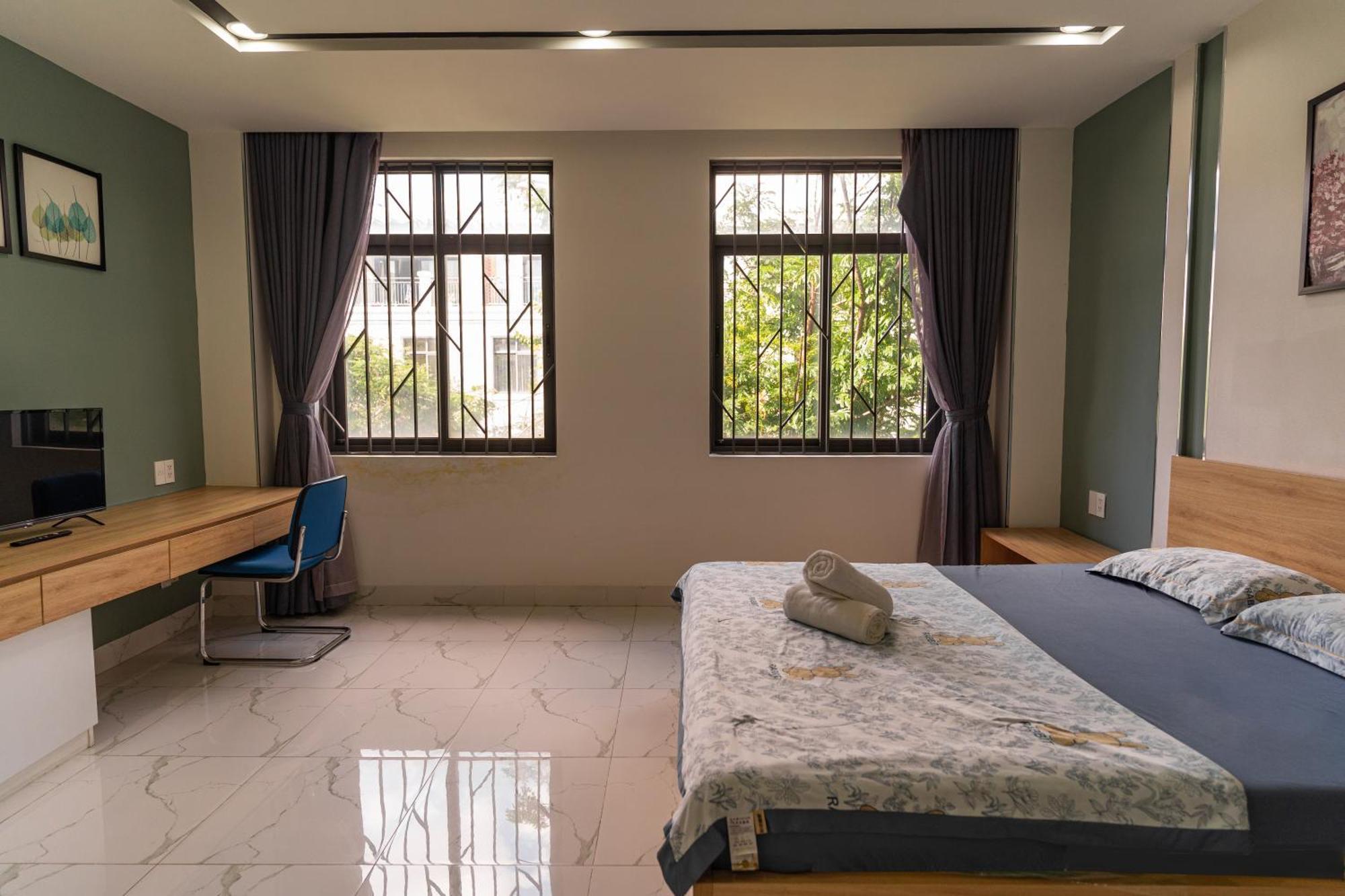 Tphomes Lakeview 122 * Ho Chi Minh City