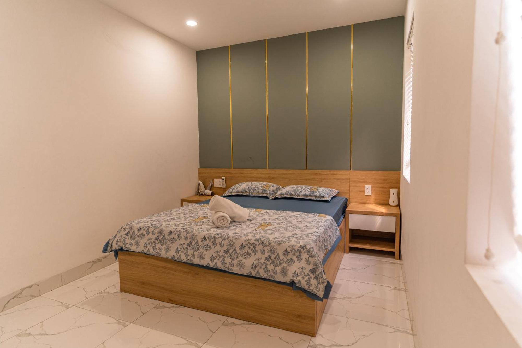 Tphomes Lakeview 122 Homestay *