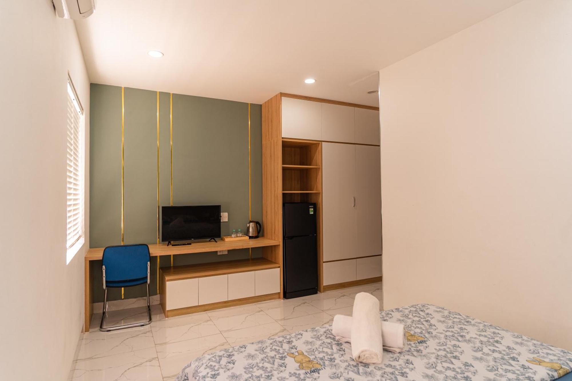 Homestay Tphomes Lakeview 122 Ho Chi Minh City