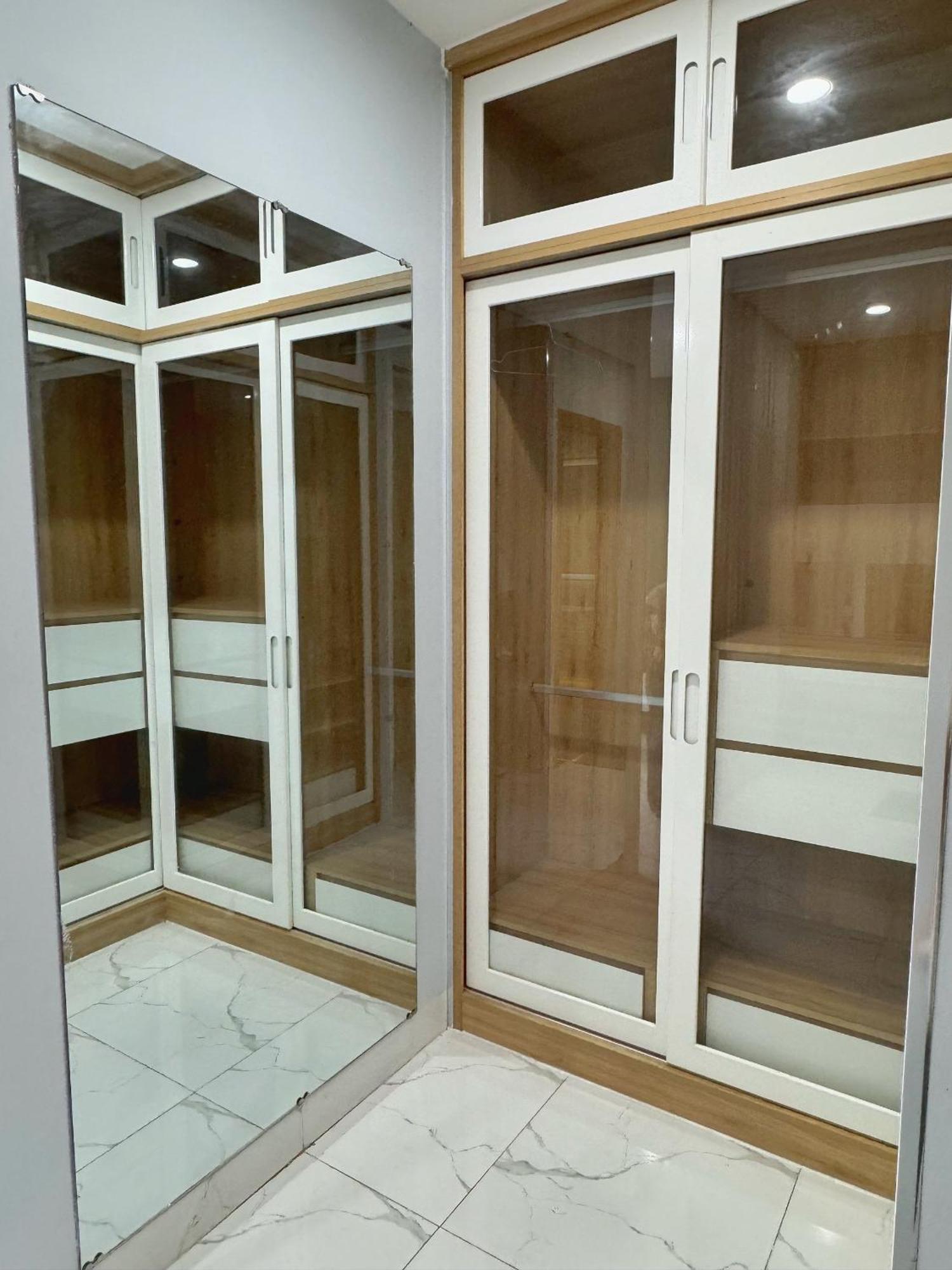 Tphomes Lakeview 122 Homestay Ho Chi Minh City