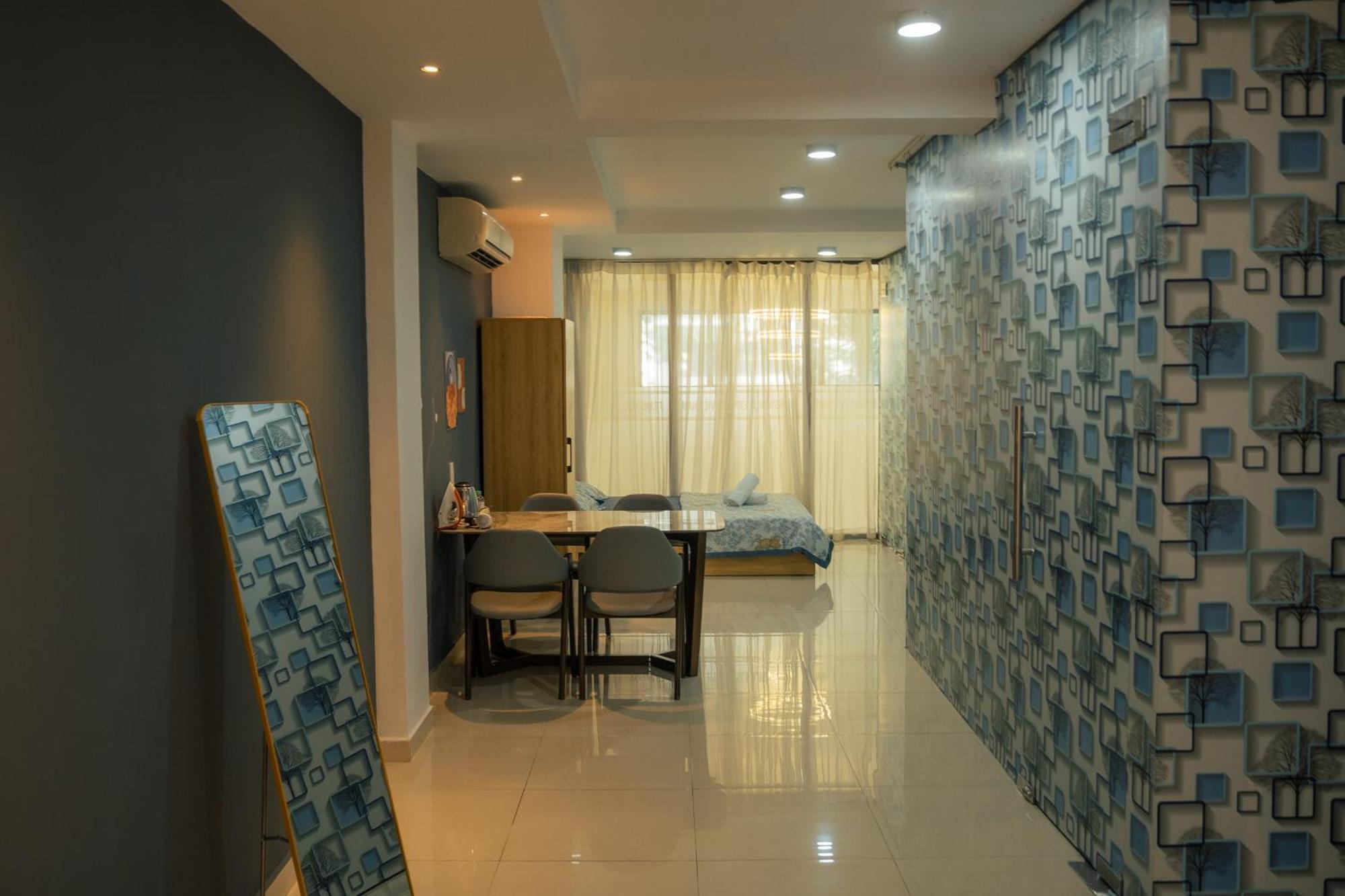Homestay Tphomes Lakeview 122 Ho Chi Minh City